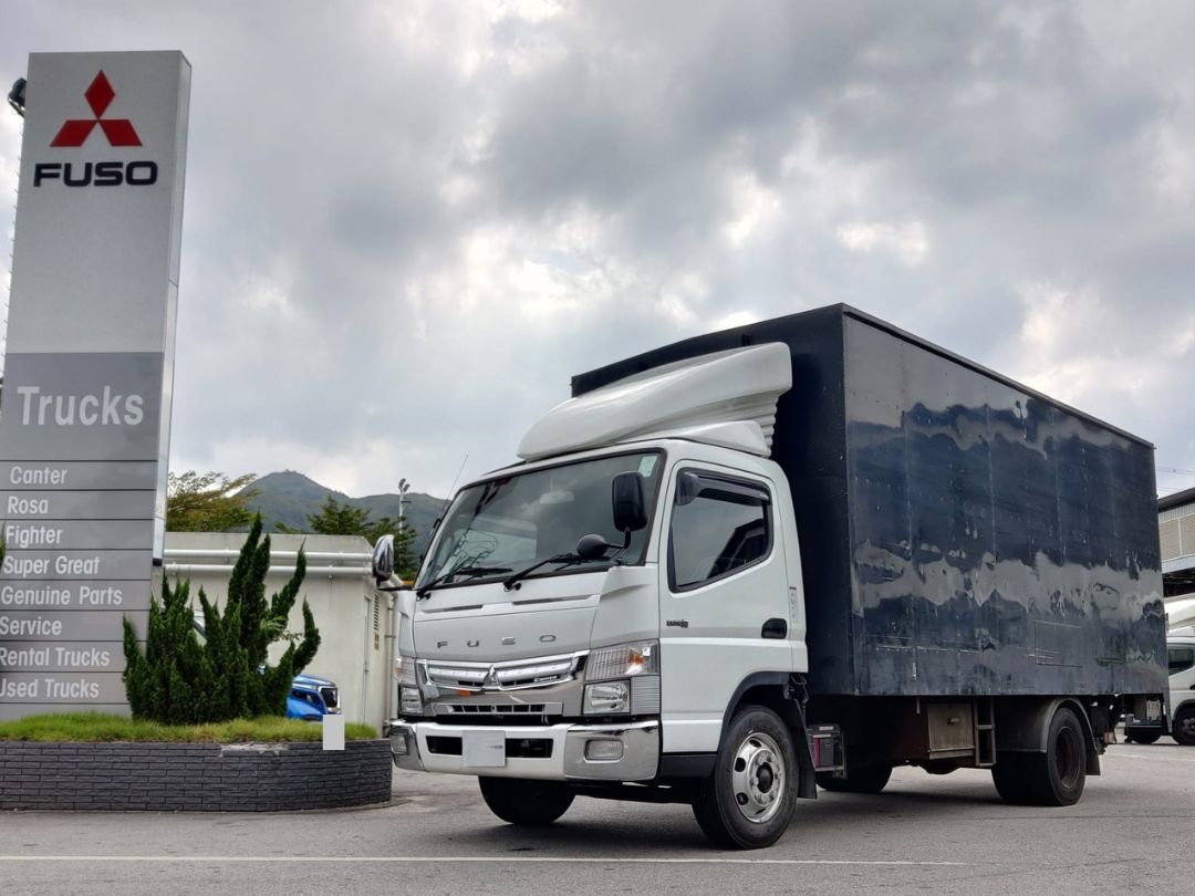 三菱 FUSO Canter 易手車 5.5 噸