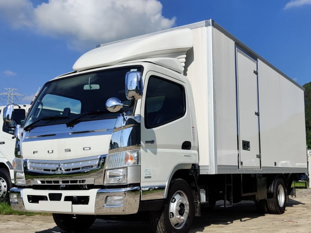 三菱 FUSO 5.5 噸易手車 Mitsubishi FUSO 5.5 Tonnes Pre-owned Truck