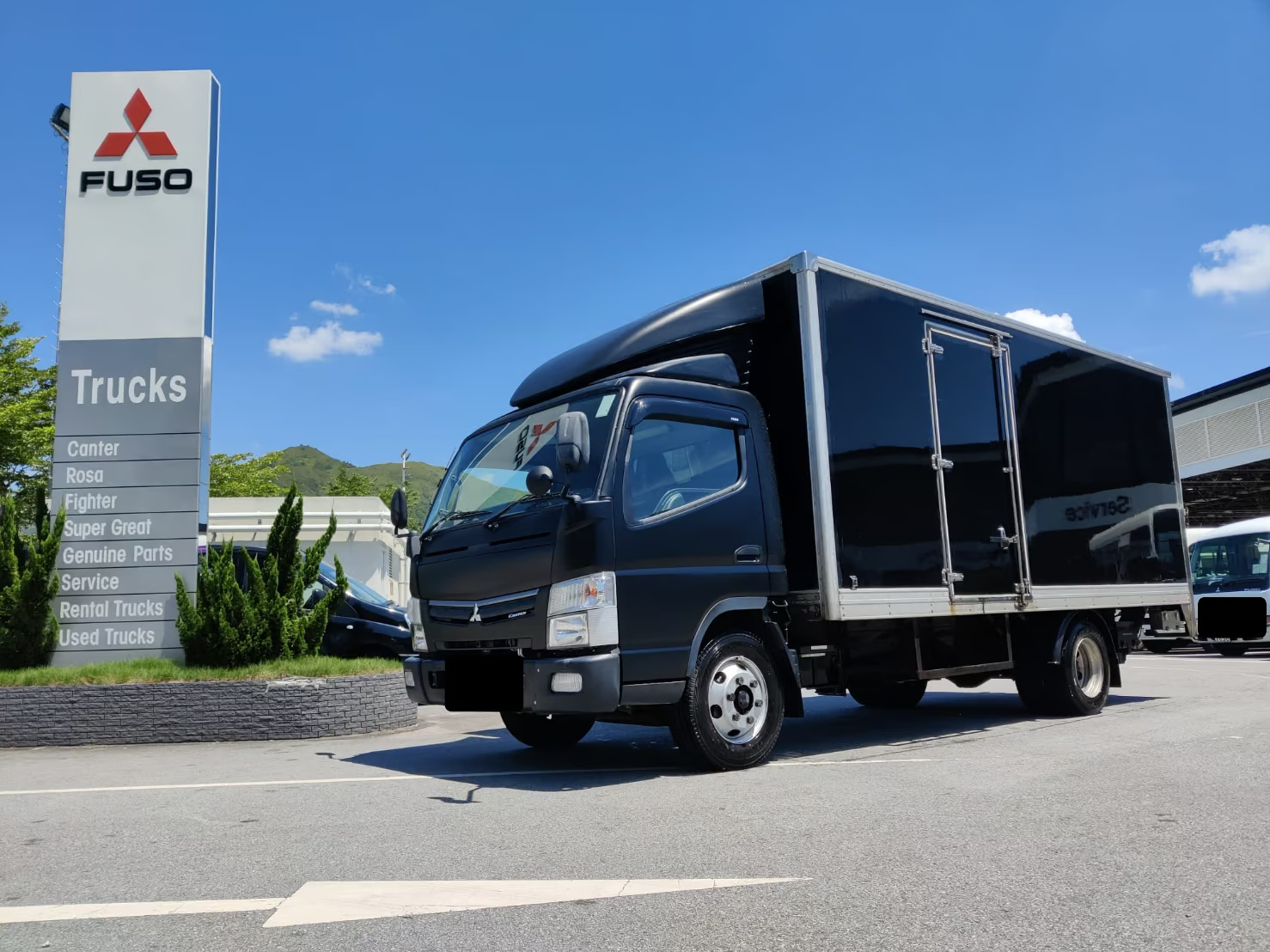 三菱 FUSO 5.5 噸易手車 Mitsubishi FUSO 5.5 Tonnes Pre-owned Truck